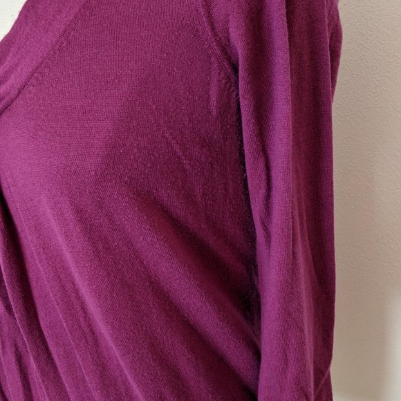 Spring! Lightweight Layering Sweater - Picture 5 of 8